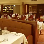 Hilton Chicago O\'Hare Airport 