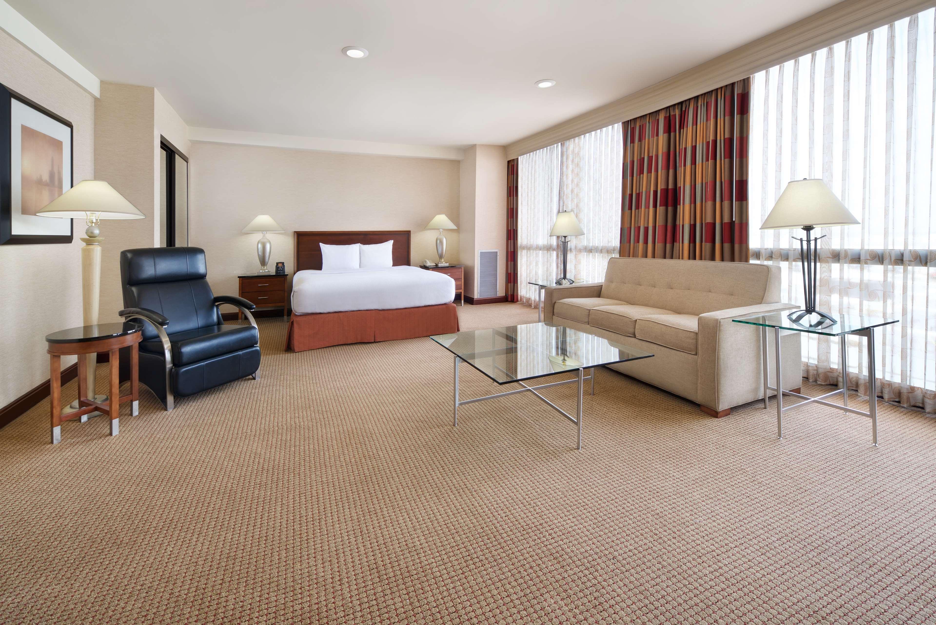 Hilton Chicago O'hare Airport Hotel Rosemont