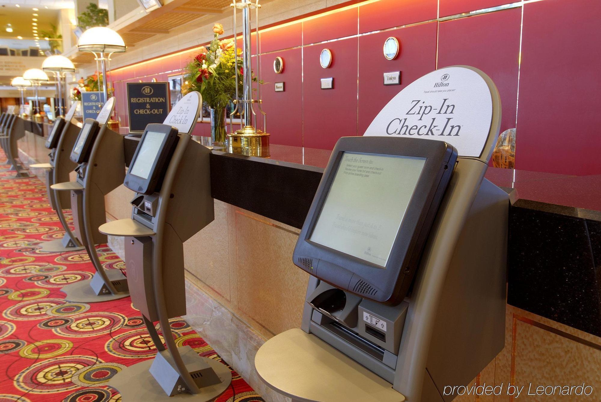 Hilton Chicago O'hare Airport 4*